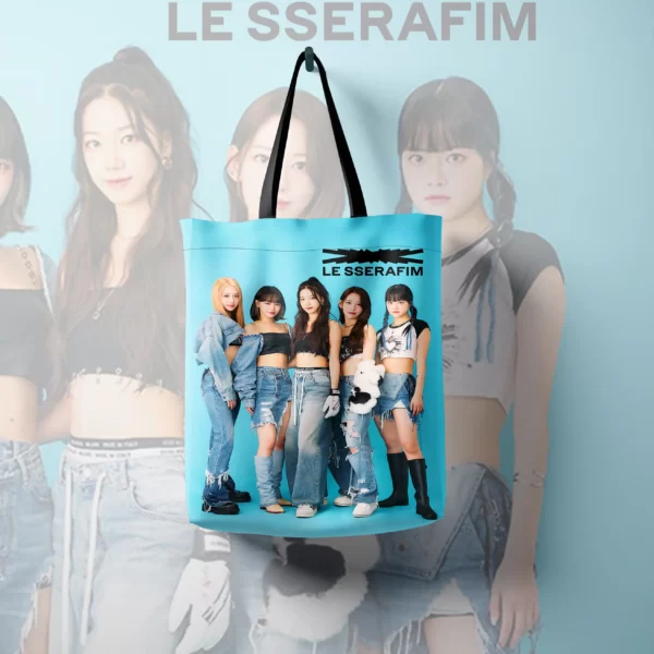 Шопер K-pop “Le Sserafim”